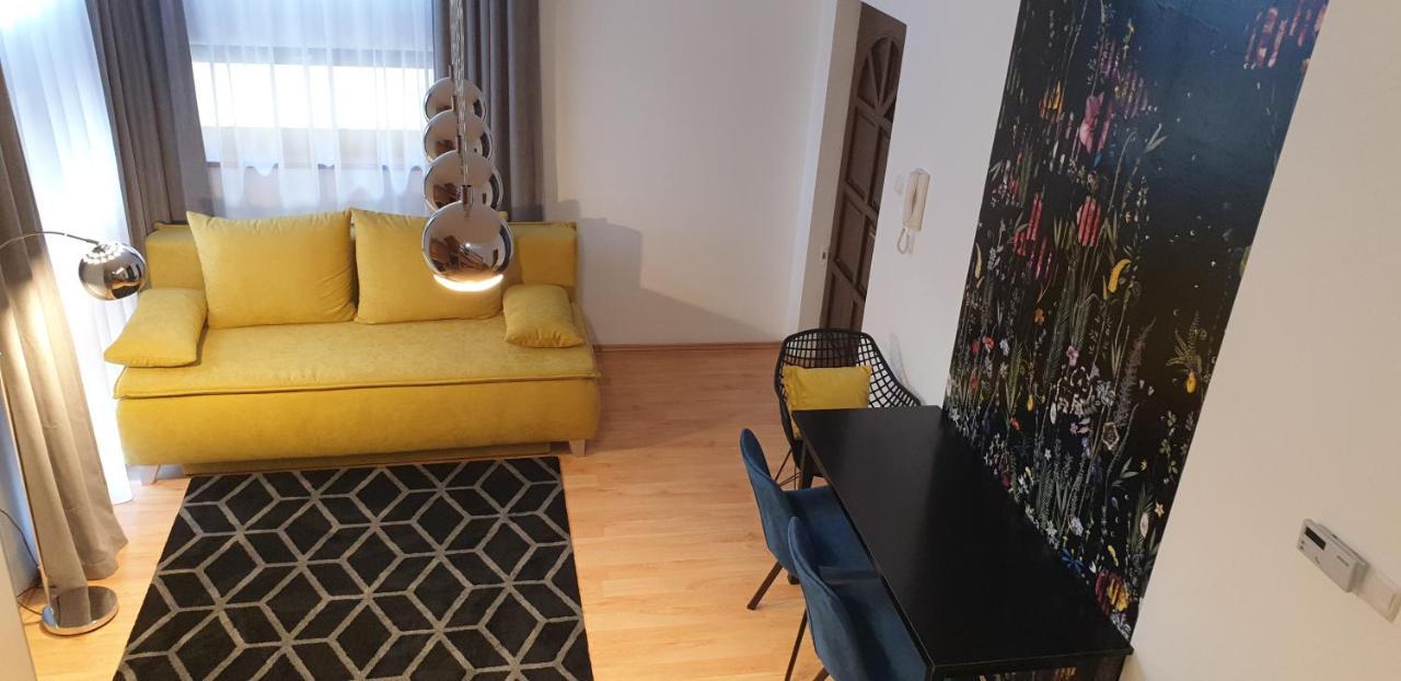 מישקולץ Grand Paradise Apartman מראה חיצוני תמונה